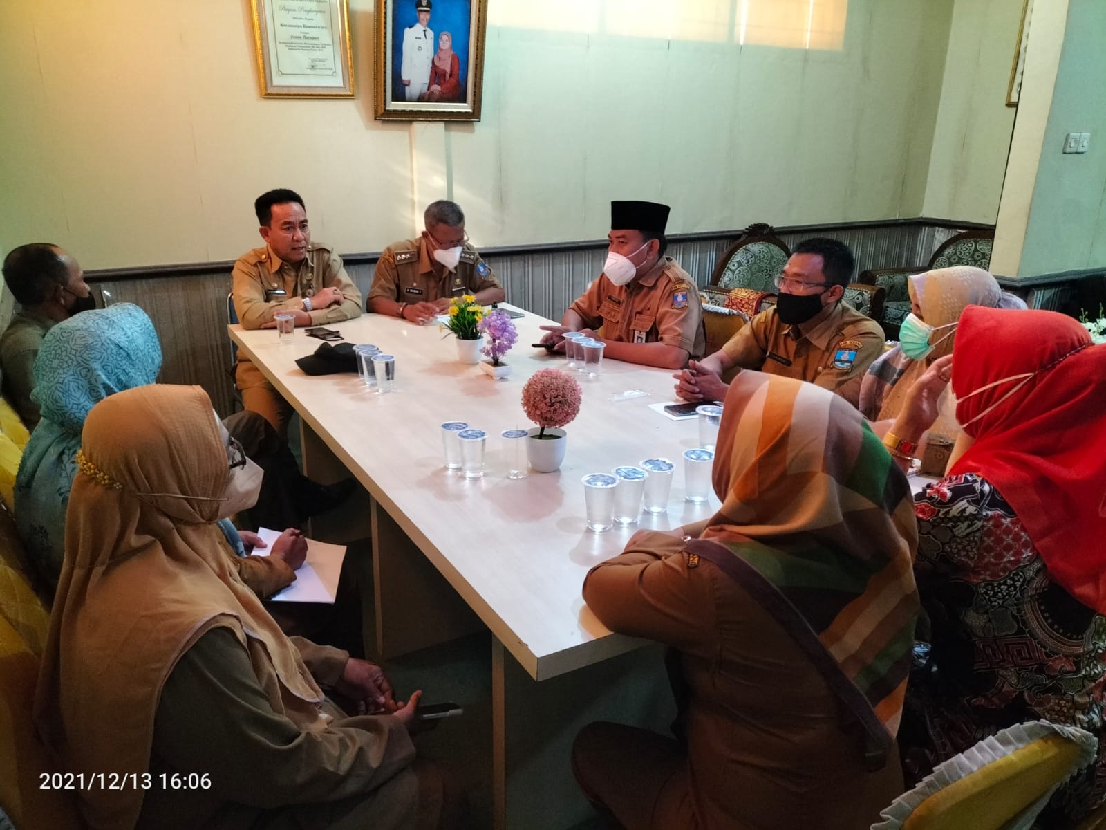 asda-i-kab-serang-evaluasi-vaksinasi-dan-genjot-capaian-vaksin-di-kec-kramatwatu